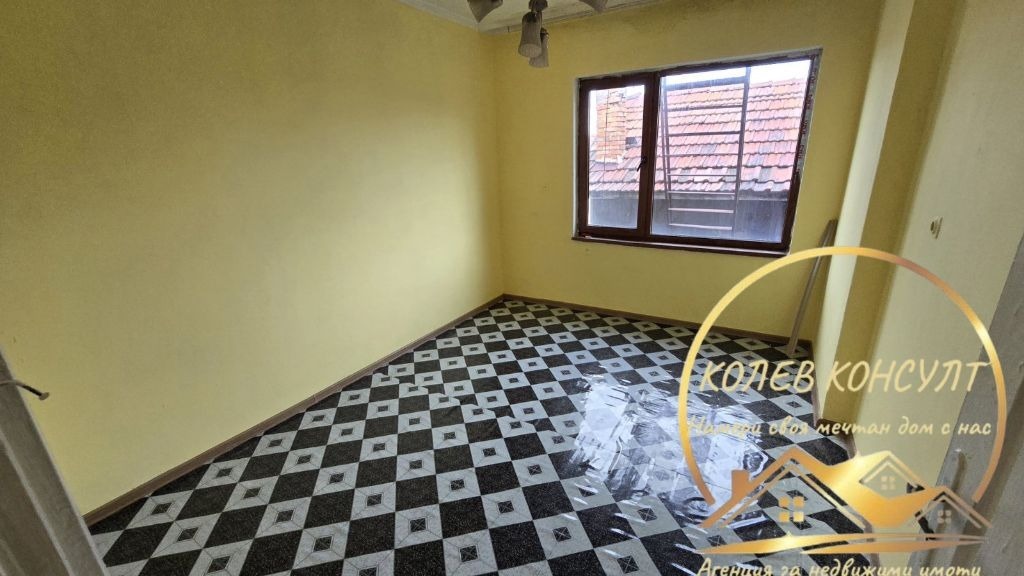 Продава КЪЩА, гр. Гълъбово, област Стара Загора, снимка 12 - Къщи - 54315700