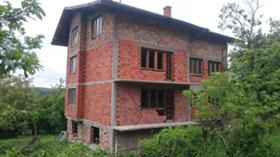 Haus Kalkas, Pernik 3