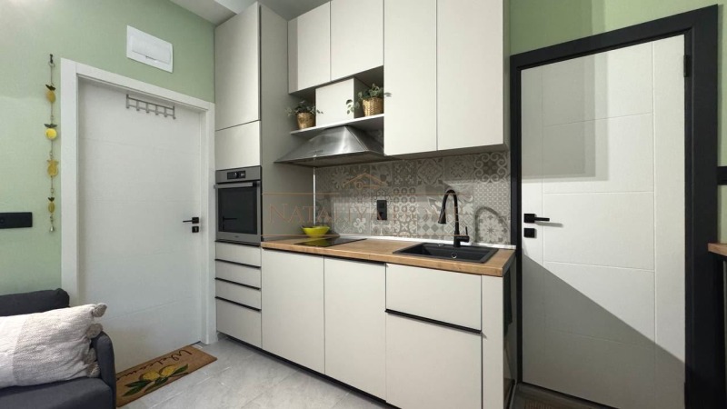 Продава 1-СТАЕН, гр. Бургас, Сарафово, снимка 4 - Апартаменти - 53534054