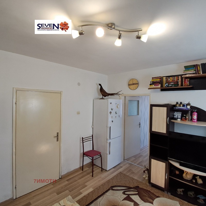 Продается  1 спальня Габрово , Център , 54 кв.м | 58888997