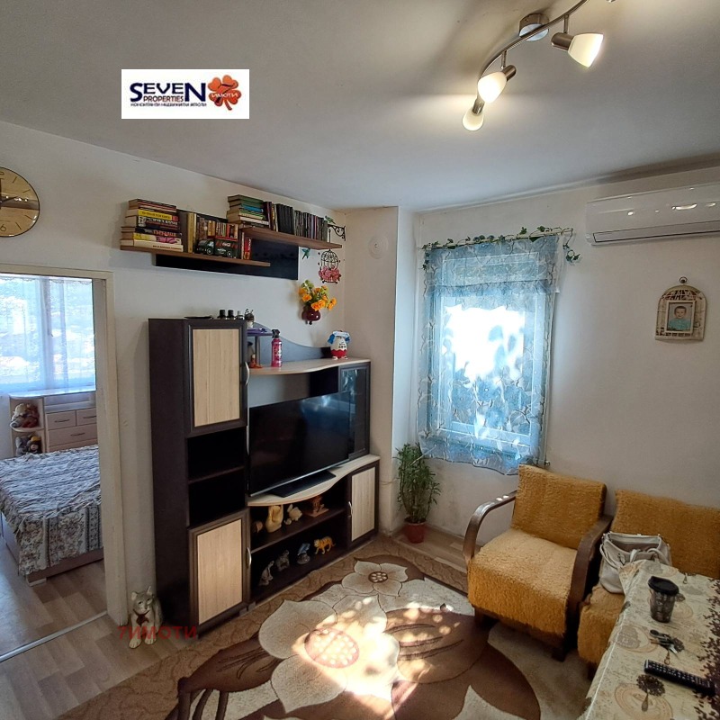 Продается  1 спальня Габрово , Център , 54 кв.м | 58888997 - изображение [2]