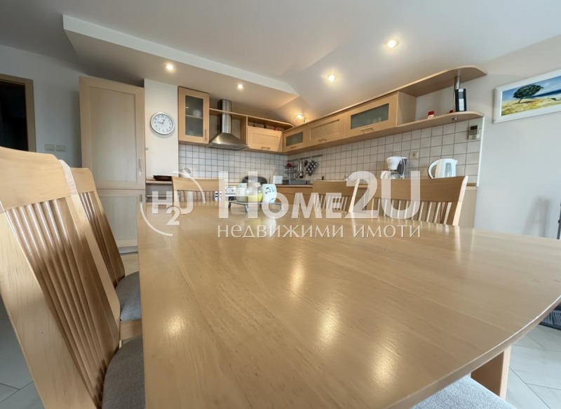 Продава 3-СТАЕН, гр. Варна, Бриз