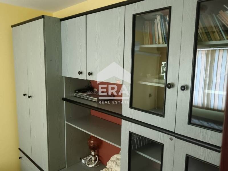 Продава 3-СТАЕН, гр. Димитровград, област Хасково, снимка 2 - Апартаменти - 54565846