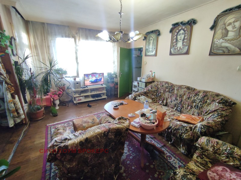 Продава  4-стаен, град София, Слатина •  219 000 EUR • ID 72460875 — holmes.bg - [1] 