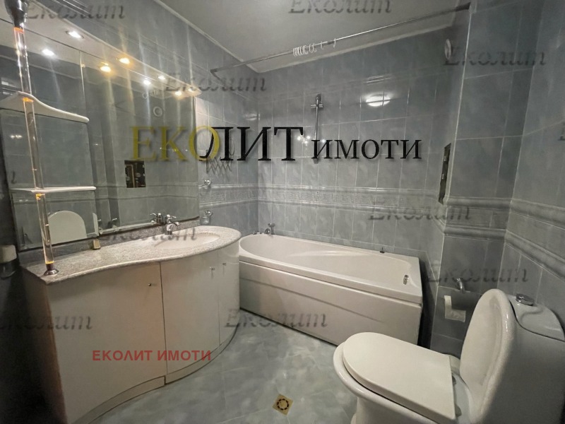 Продава 4-СТАЕН, гр. София, Лозенец, снимка 12 - Апартаменти - 52303659