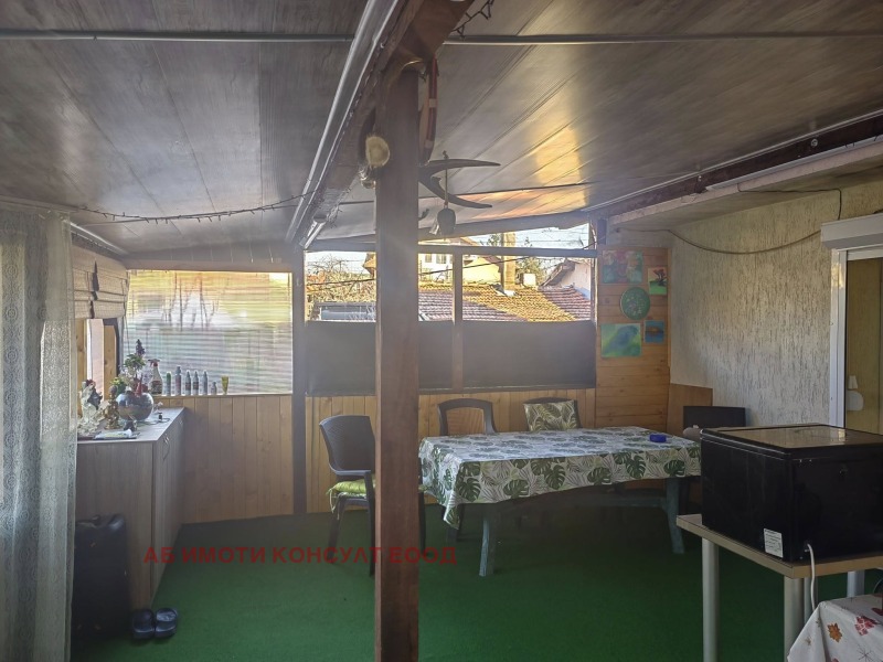 Продава КЪЩА, гр. София, област София-град, снимка 13 - Къщи - 52985924