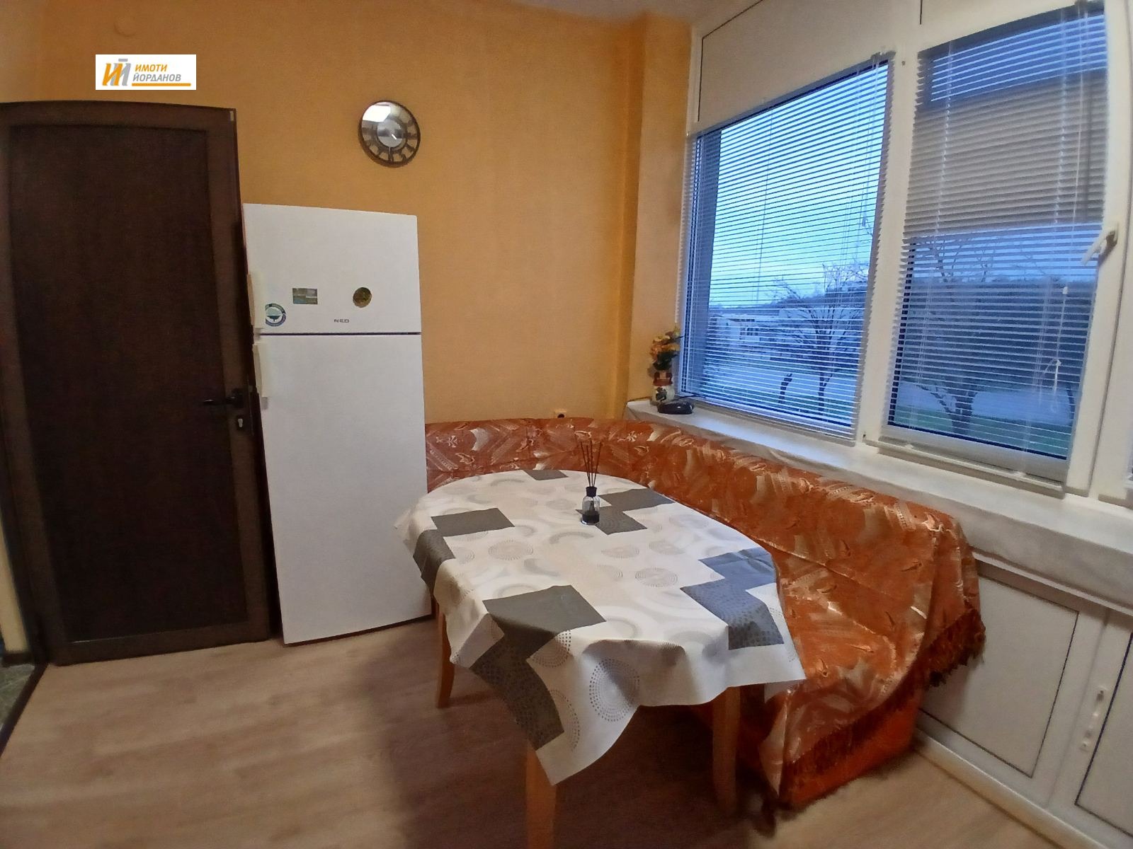 Продава 2-СТАЕН, гр. Горна Оряховица, област Велико Търново, снимка 2 - Апартаменти - 54697114