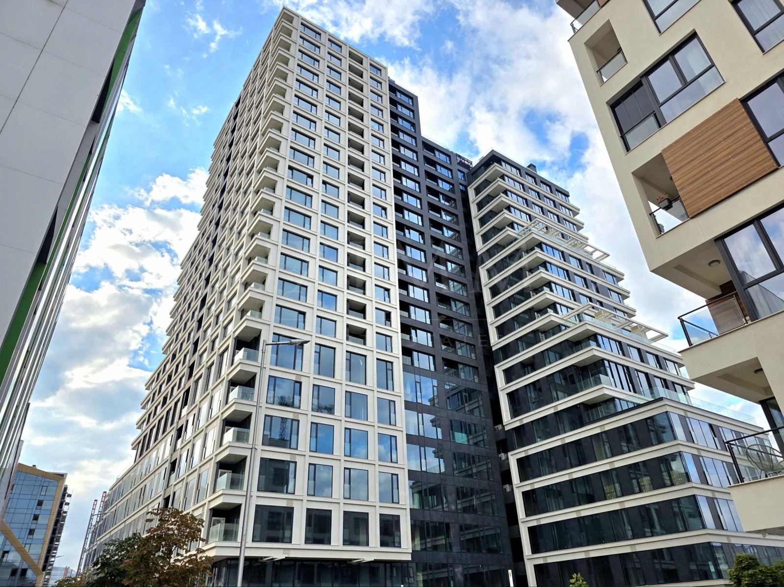 Продава 3-СТАЕН, гр. София, Кръстова вада, снимка 2 - Апартаменти - 52128971