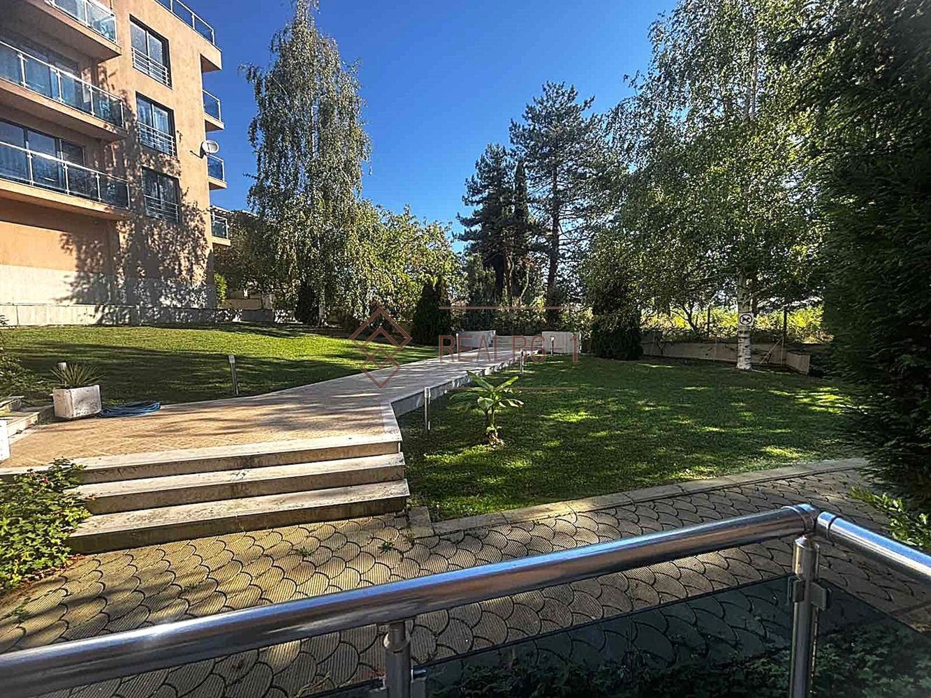 Продава 3-СТАЕН, гр. Обзор, област Бургас, снимка 2 - Апартаменти - 56165357