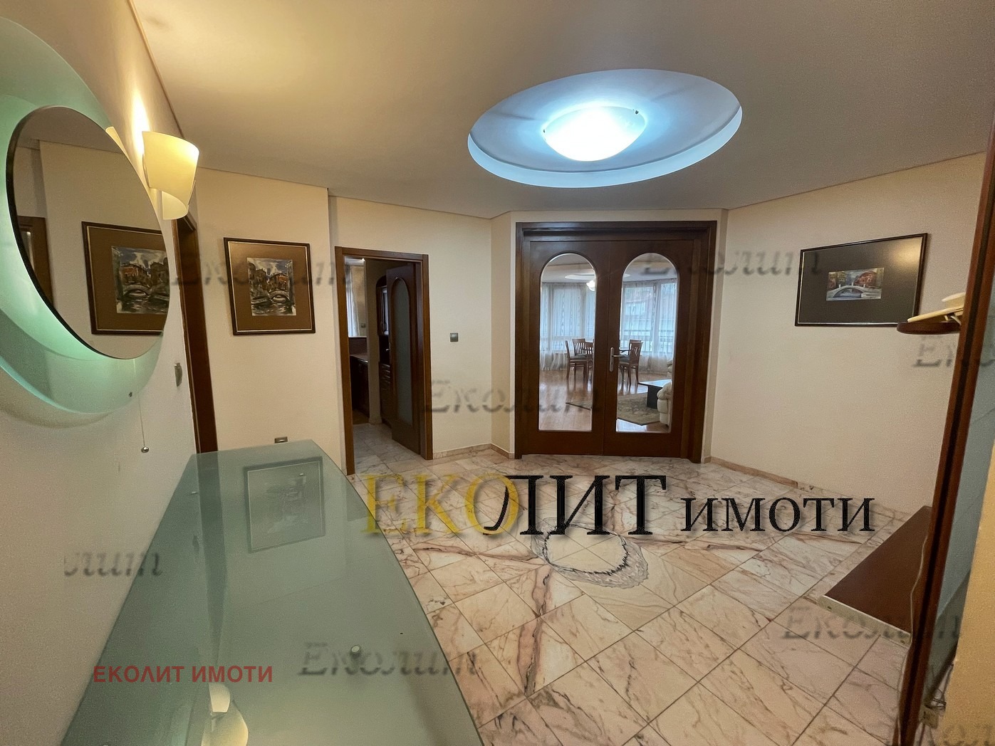 Продава 4-СТАЕН, гр. София, Лозенец, снимка 2 - Апартаменти - 52303659