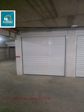 ГАРАЖ, ПАРКОМЯСТО, 37 m2