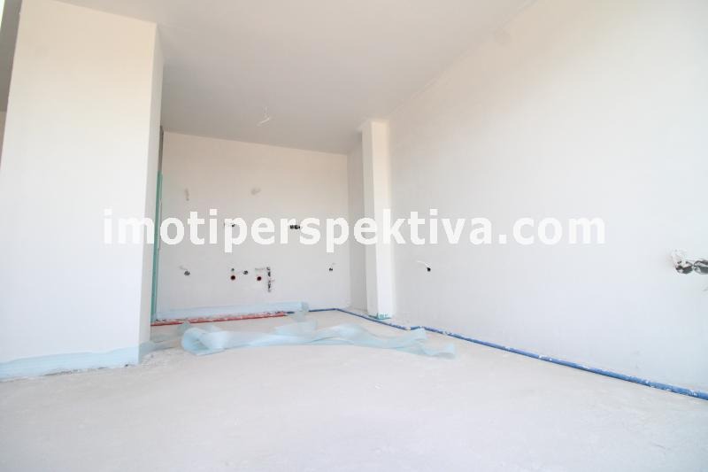 Till salu  Studio Plovdiv , Kjutjuk Parij , 40 kvm | 89553178
