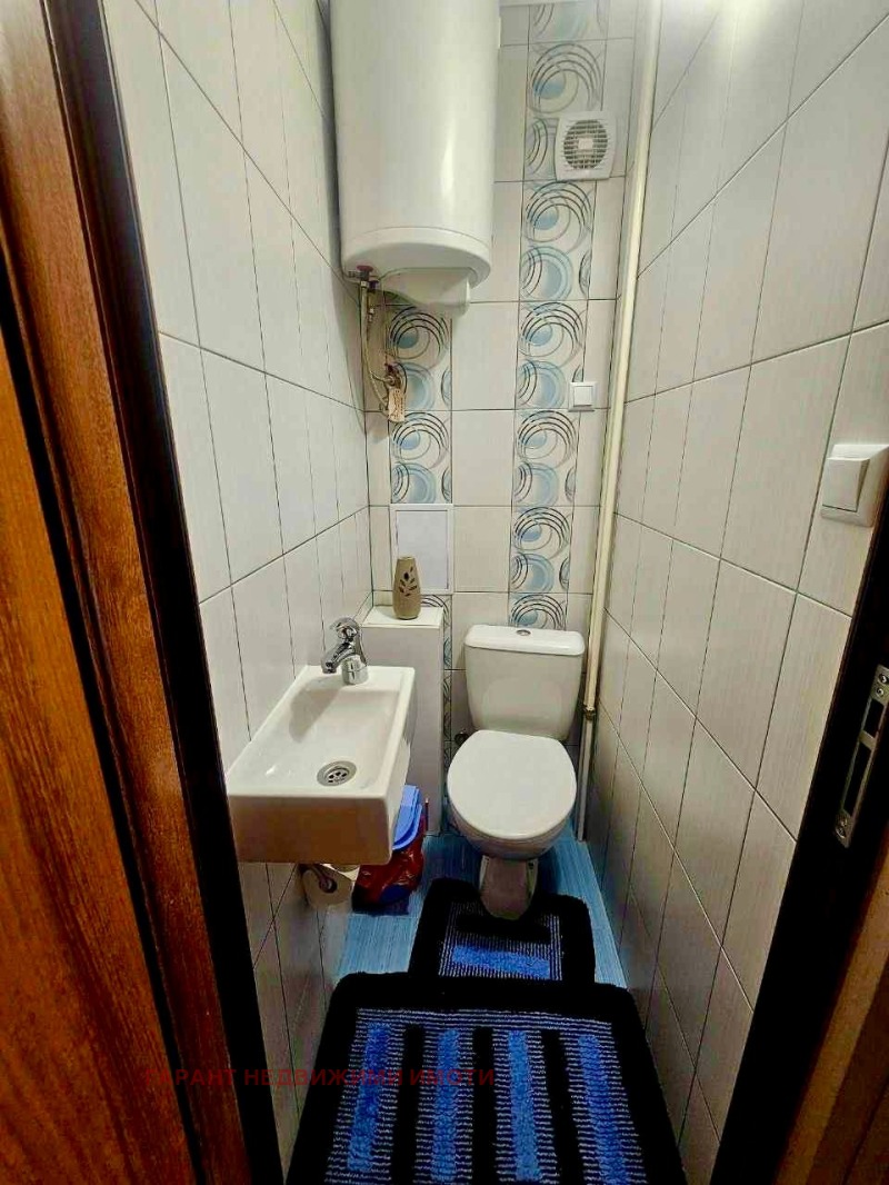Продава  3-стаен град Габрово , Трендафил 1 , 75 кв.м | 92076330 - изображение [9]