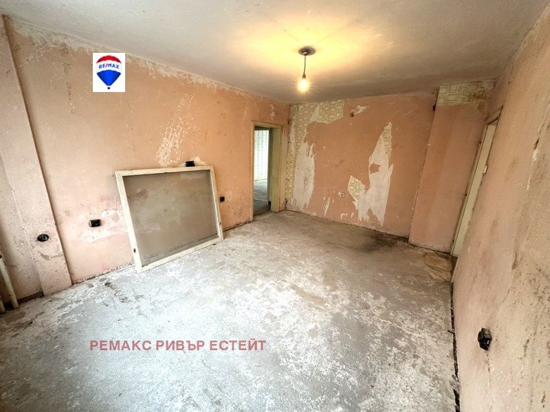 Продава 3-СТАЕН, гр. Русе, Здравец Изток, снимка 9 - Апартаменти - 53165600