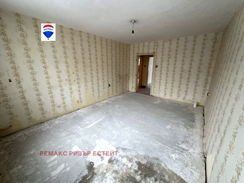 Продава 3-СТАЕН, гр. Русе, Здравец Изток