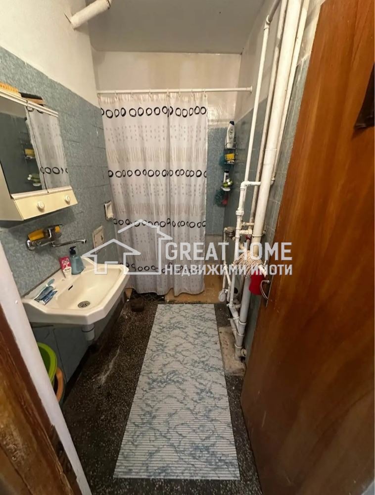 Продава 4-СТАЕН, гр. Търговище, Запад 2, снимка 6 - Апартаменти - 53316336