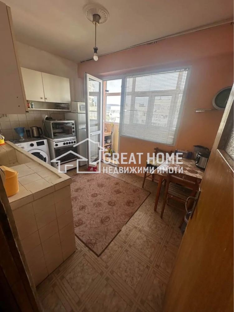 Продава 4-СТАЕН, гр. Търговище, Запад 2