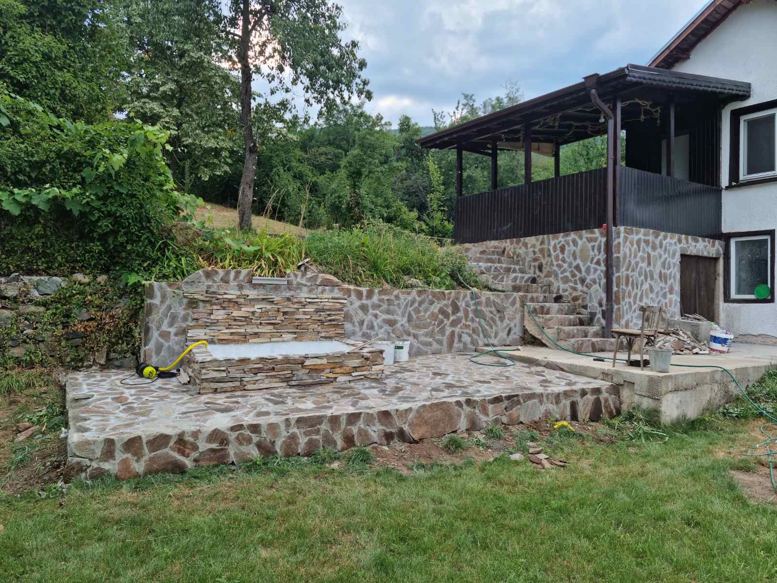 Продава КЪЩА, гр. Ботевград, област София област, снимка 5 - Къщи - 53911382