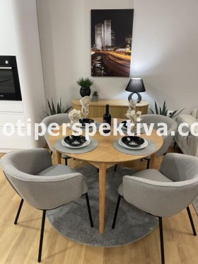 1 Schlafzimmer Kjutschuk Parisch, Plowdiw 8