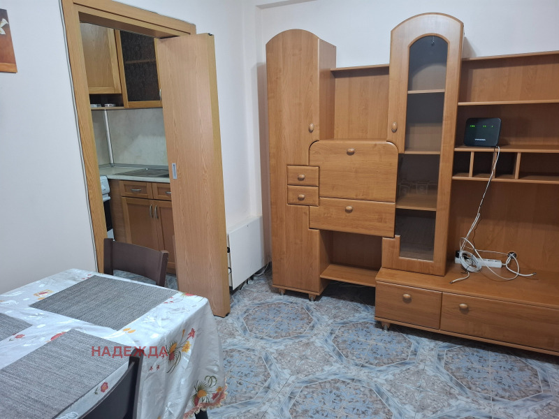 Eladó  2 hálószobás Pleven , Mara Dencseva , 80 négyzetméter | 67773303 - kép [12]