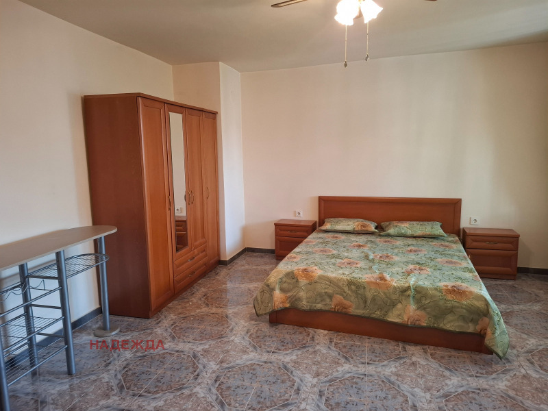 Eladó  2 hálószobás Pleven , Mara Dencseva , 80 négyzetméter | 67773303 - kép [2]