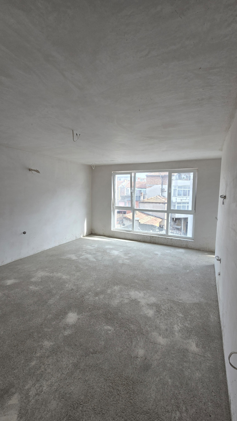 Na prodej  2 ložnice Burgas , Vazraždane , 88 m2 | 66045603 - obraz [6]