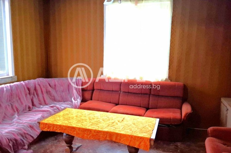 Продава 4-СТАЕН, гр. Севлиево, област Габрово, снимка 2 - Апартаменти - 52615495