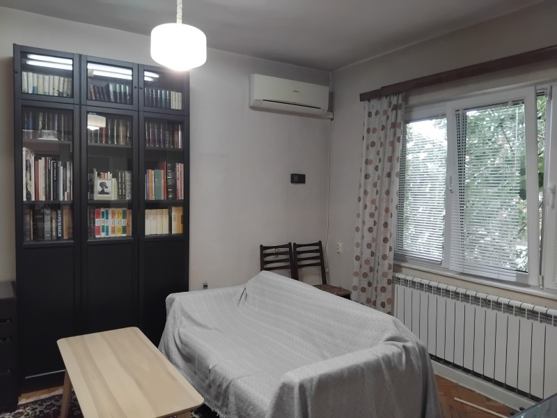Продава  Многостаен град Русе , Център , 144 кв.м | 20808133 - изображение [7]