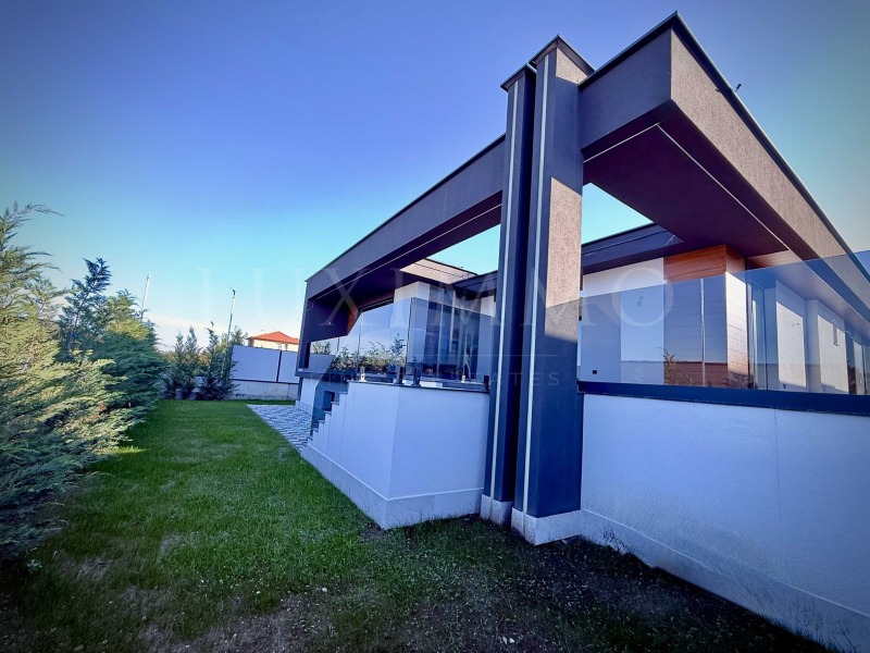 Продава КЪЩА, с. Белащица, област Пловдив, снимка 2 - Къщи - 52440692