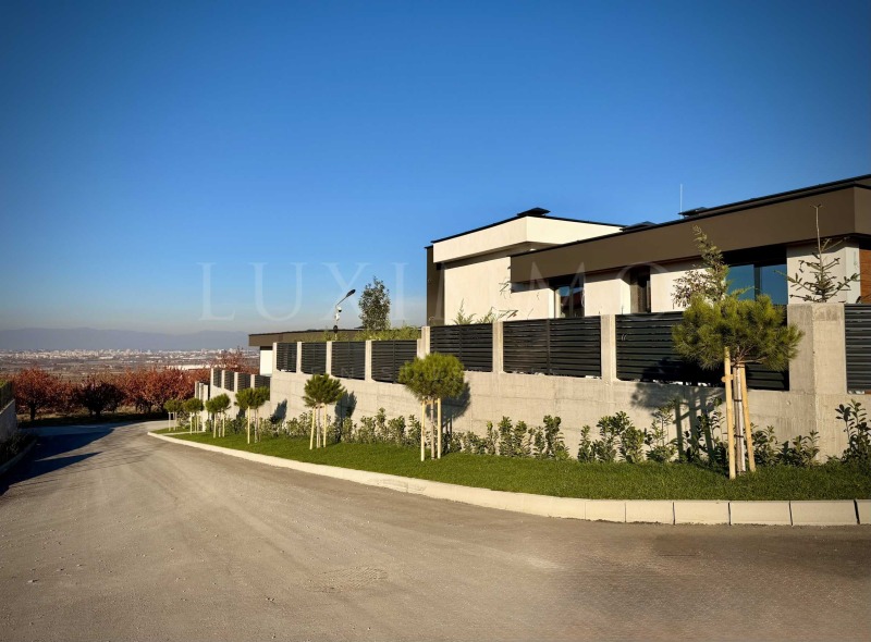 Продава КЪЩА, с. Белащица, област Пловдив, снимка 8 - Къщи - 52440692