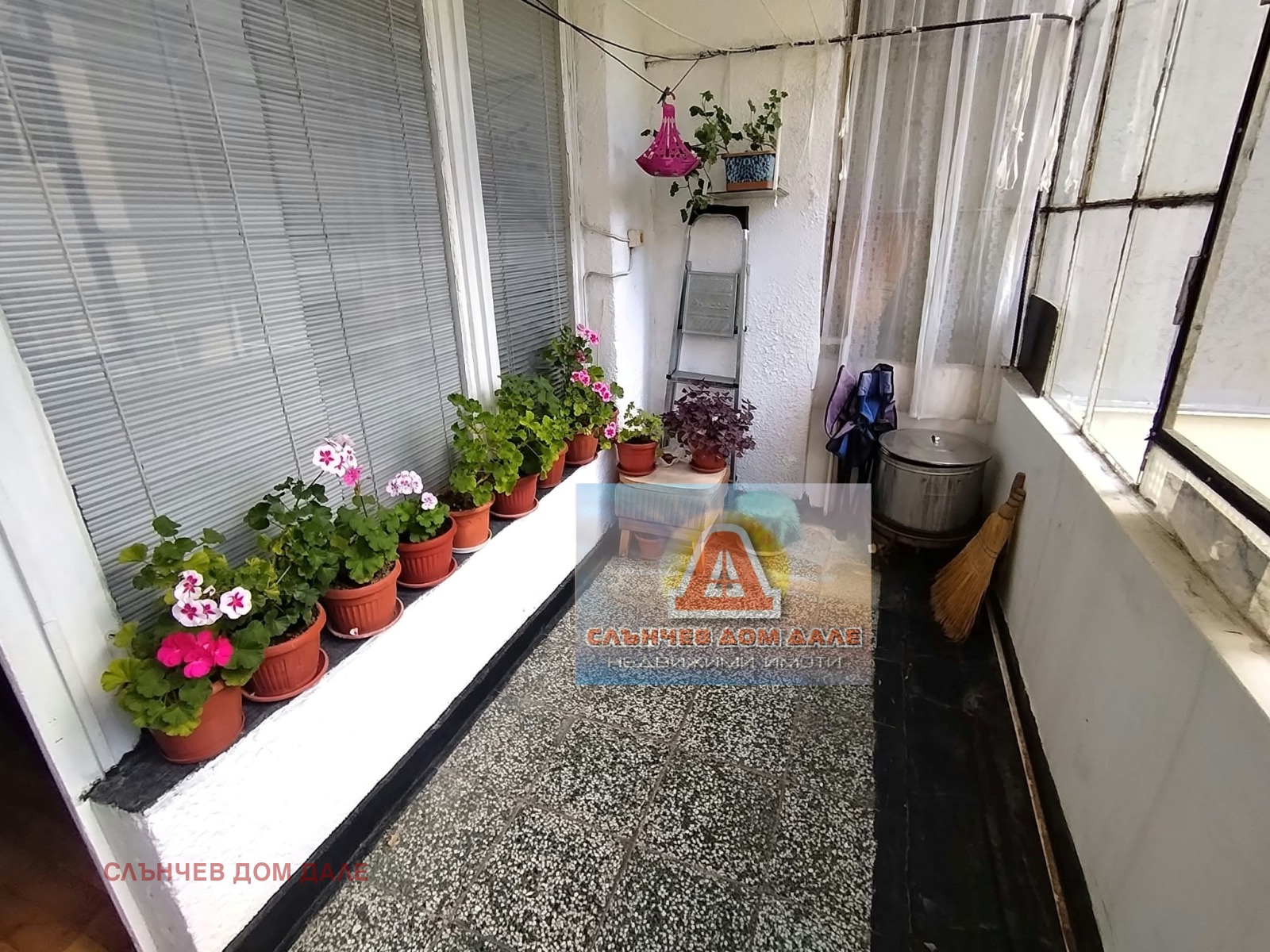 Продава 3-СТАЕН, гр. Шумен, Боян Българанов 1, снимка 9 - Апартаменти - 56256580