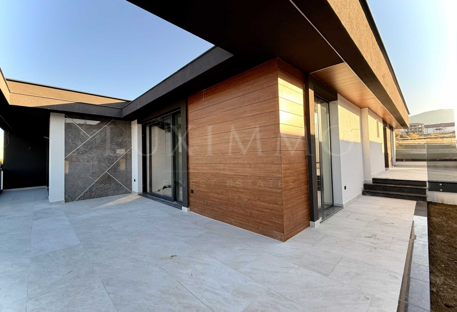 Продава КЪЩА, с. Белащица, област Пловдив, снимка 3 - Къщи - 52440692