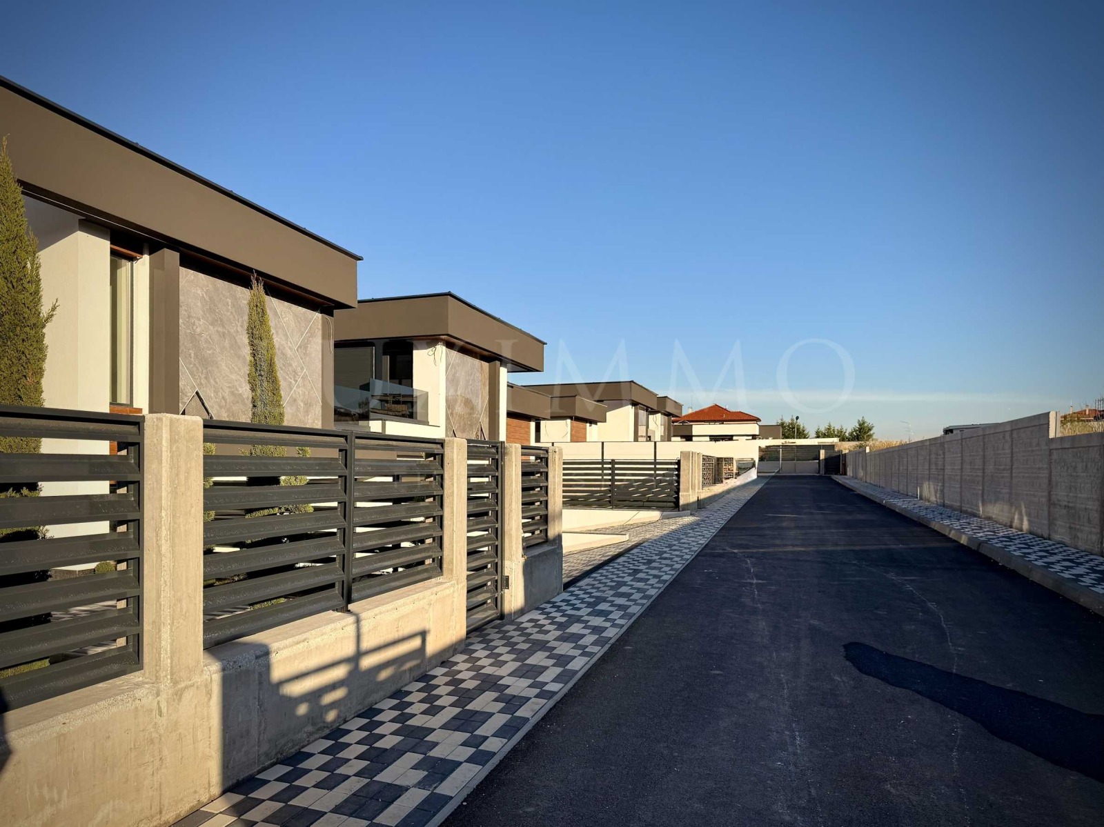 Продава КЪЩА, с. Белащица, област Пловдив, снимка 7 - Къщи - 52440692