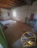 Продава КЪЩА, област Хасково, с. Мезек • 100000 € / 195583.00 лв. • 21024191 7