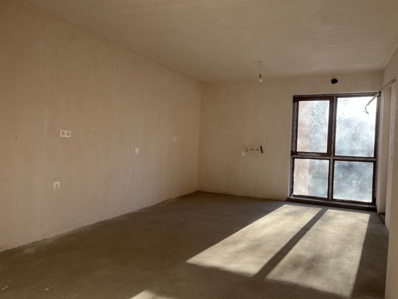 Продава 3-СТАЕН в град Шумен, Добруджански - 101 кв.м / 150 000 € » 293 374.50 лв., АДРЕС НЕДВИЖИМИ ИМОТИ - КАНТОРА ШУМЕН