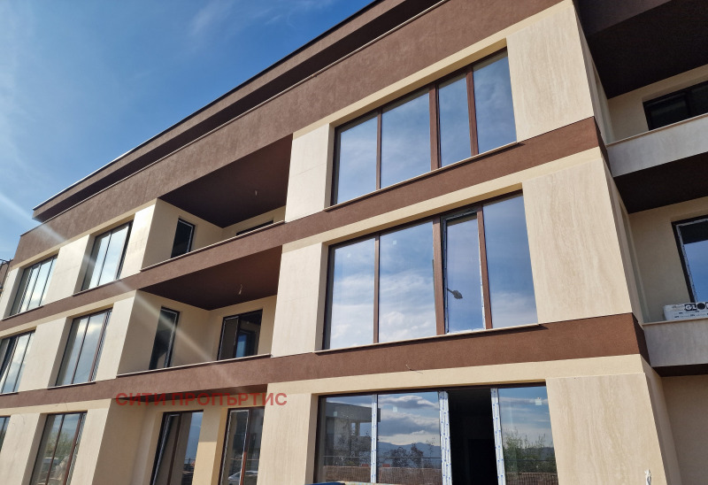 Продава 3-СТАЕН, гр. Благоевград, Баларбаши