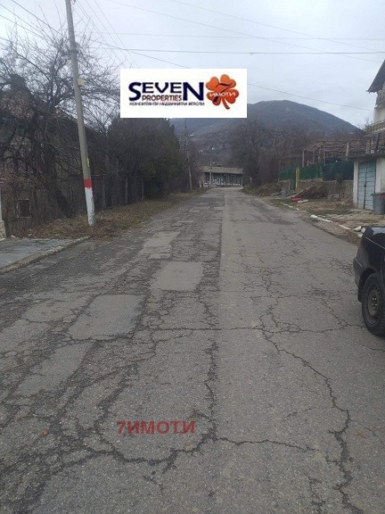 Продава  Къща област Кюстендил , с. Голема Фуча , 120 кв.м | 62191781 - изображение [2]
