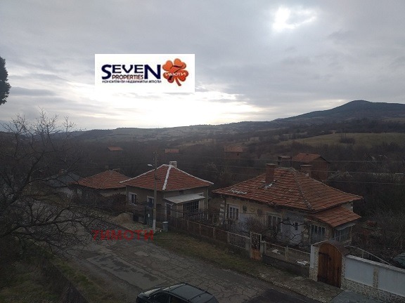 Продава  Къща област Кюстендил , с. Голема Фуча , 120 кв.м | 62191781 - изображение [13]