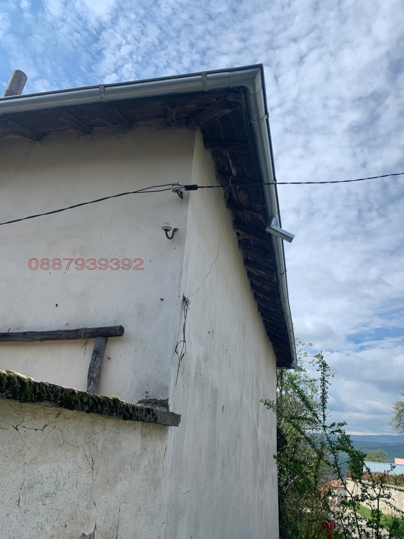 Продава КЪЩА, с. Илинденци, област Благоевград, снимка 2 - Къщи - 52784536