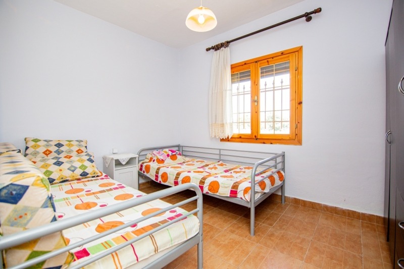 Продава КЪЩА, гр. Варна, Център, снимка 13 - Къщи - 54467622