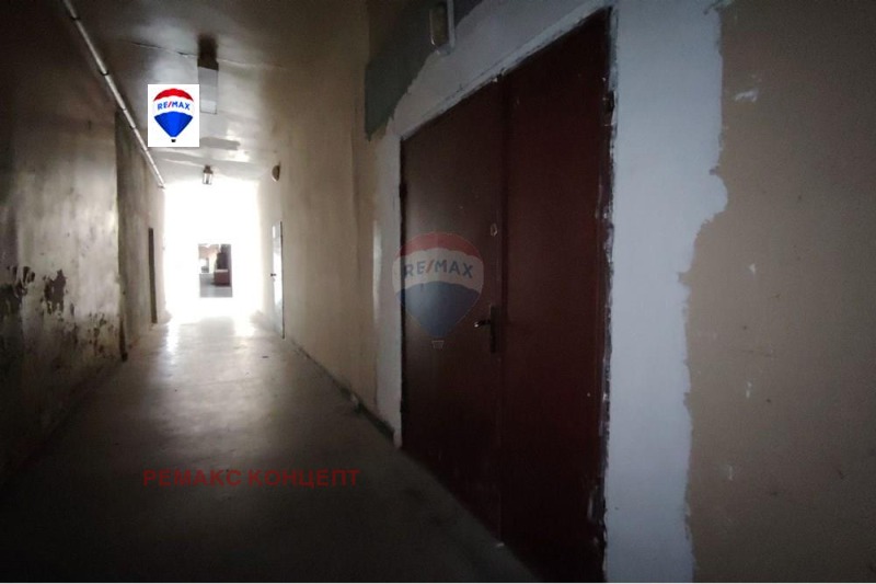Продава СКЛАД, гр. Шумен, Тракия, снимка 4 - Складове - 53006094