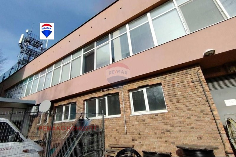 Продава СКЛАД, гр. Шумен, Тракия, снимка 6 - Складове - 53006094