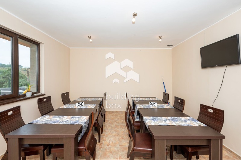 Продава ХОТЕЛ, гр. Батак, област Пазарджик, снимка 14 - Хотели - 53165827