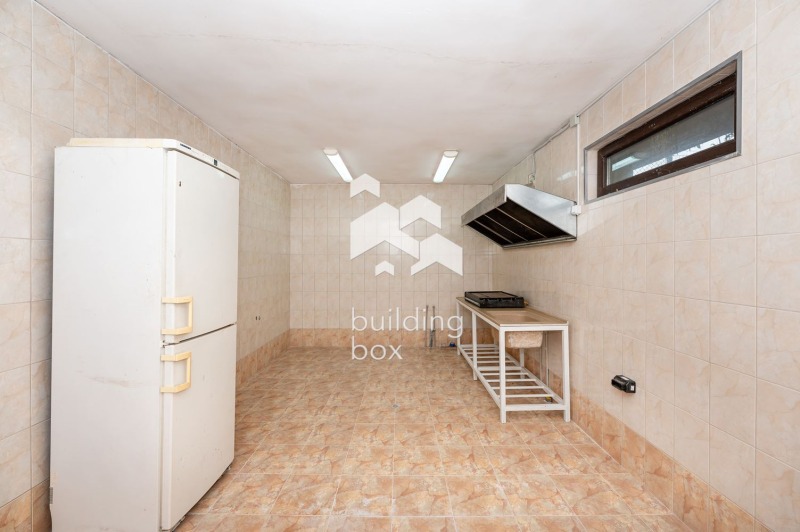 Продава ХОТЕЛ, гр. Батак, област Пазарджик, снимка 16 - Хотели - 53165827