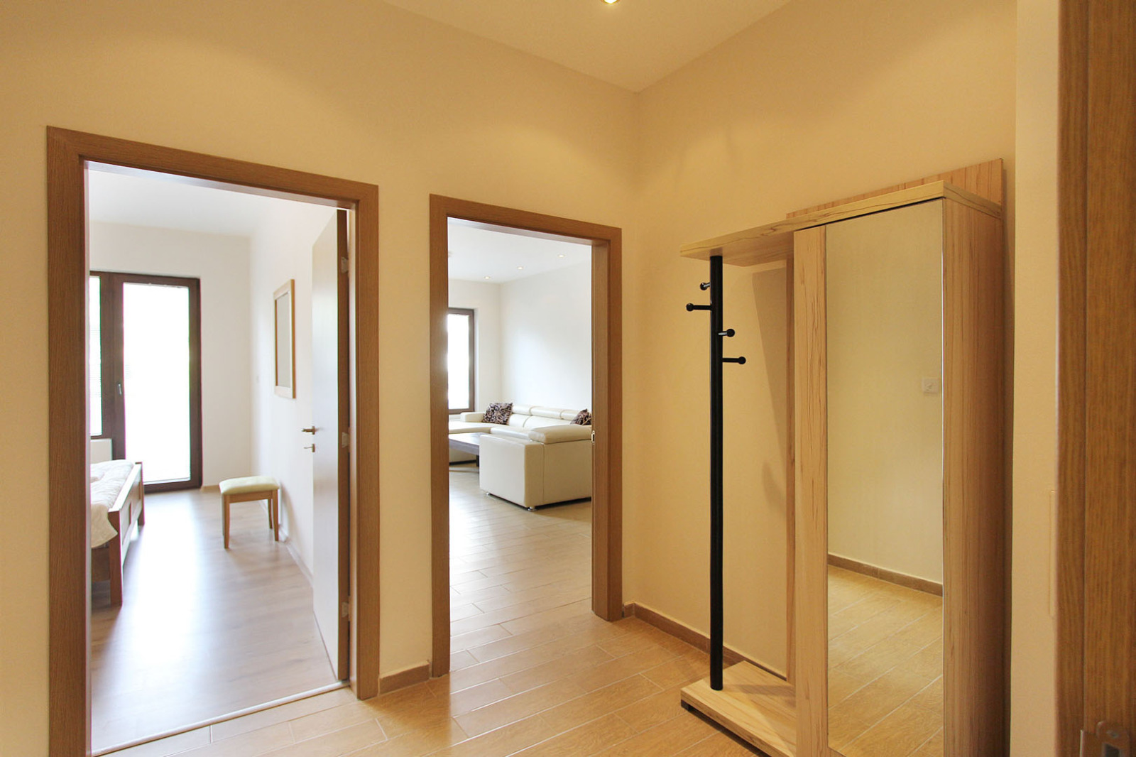 Продава 2-СТАЕН, гр. Банско, област Благоевград, снимка 2 - Апартаменти - 53269348