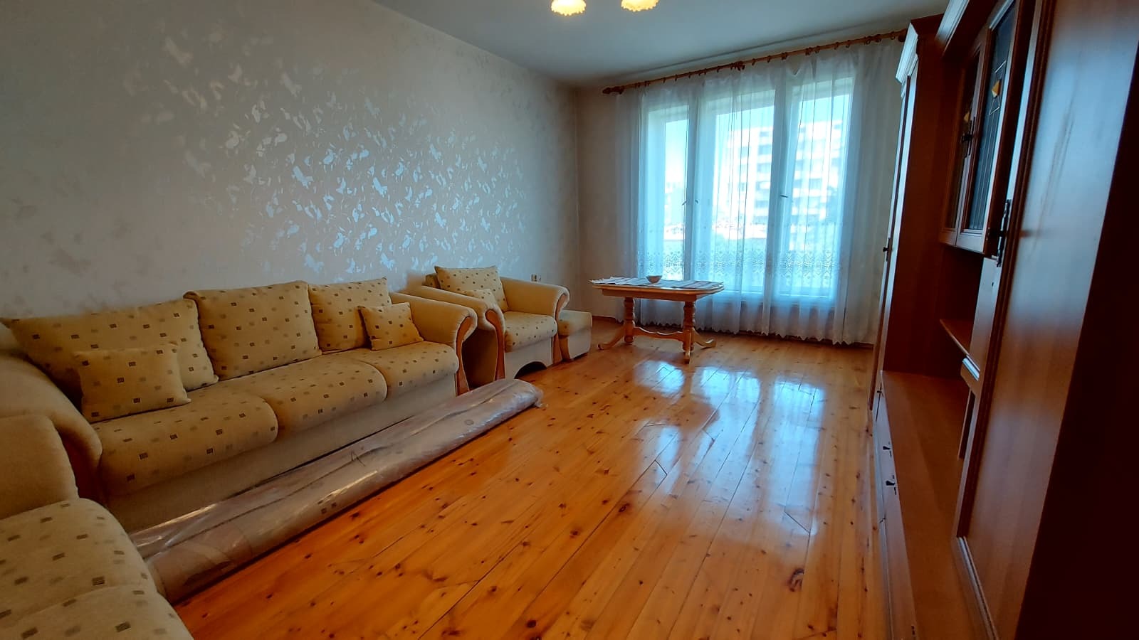 Продава МНОГОСТАЕН, гр. Хасково, Училищни, снимка 2 - Апартаменти - 54790176