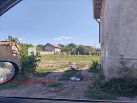 Grund Doganovo, region Sofia