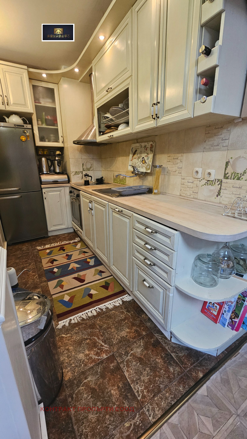 Продава 3-СТАЕН, гр. София, Банишора, снимка 5 - Апартаменти - 53195310