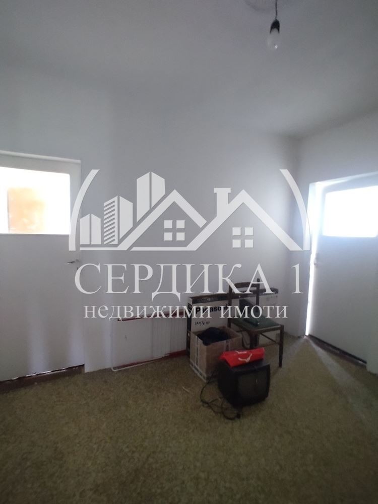 Продава КЪЩА, с. Пиперков чифлик, област Кюстендил, снимка 7 - Къщи - 47157261