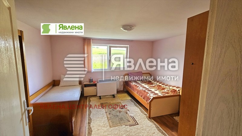 Продава КЪЩА, с. Алдомировци, област София област, снимка 6 - Къщи - 48286536